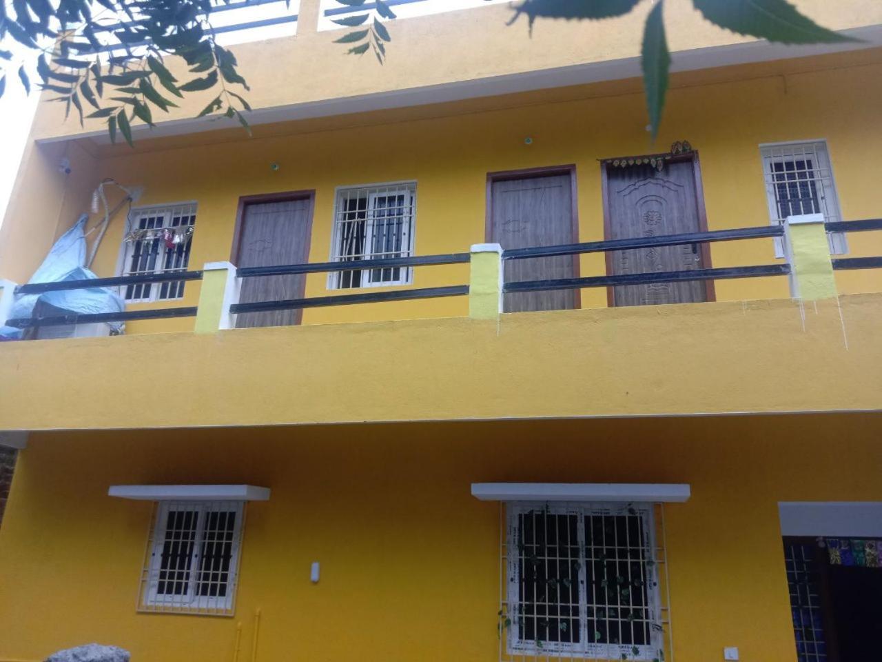 פונדיצ'רי Thendral Hostel Monthly Rental מראה חיצוני תמונה